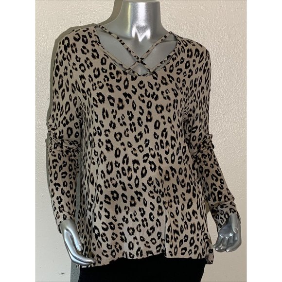 Chico's Womens Top 1 Medium/8 Beige Leopard Animal Print Long Sleeve V Neck - Picture 2 of 7